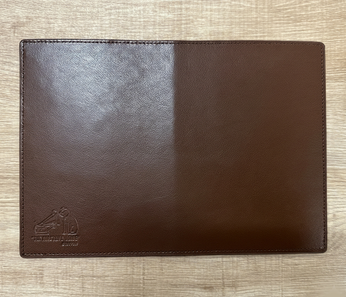 ニッパー・レザーブックカバー